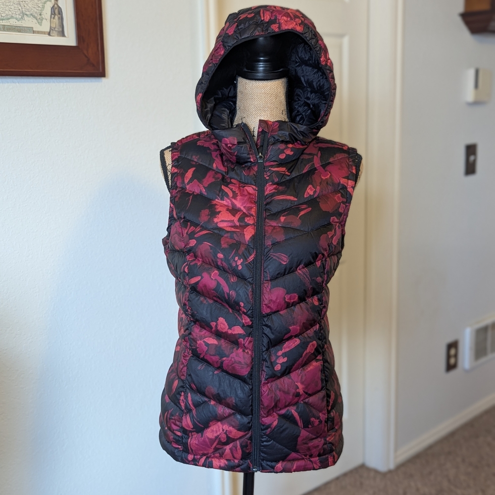 Lole Black and Pink Floral Women's Vest
